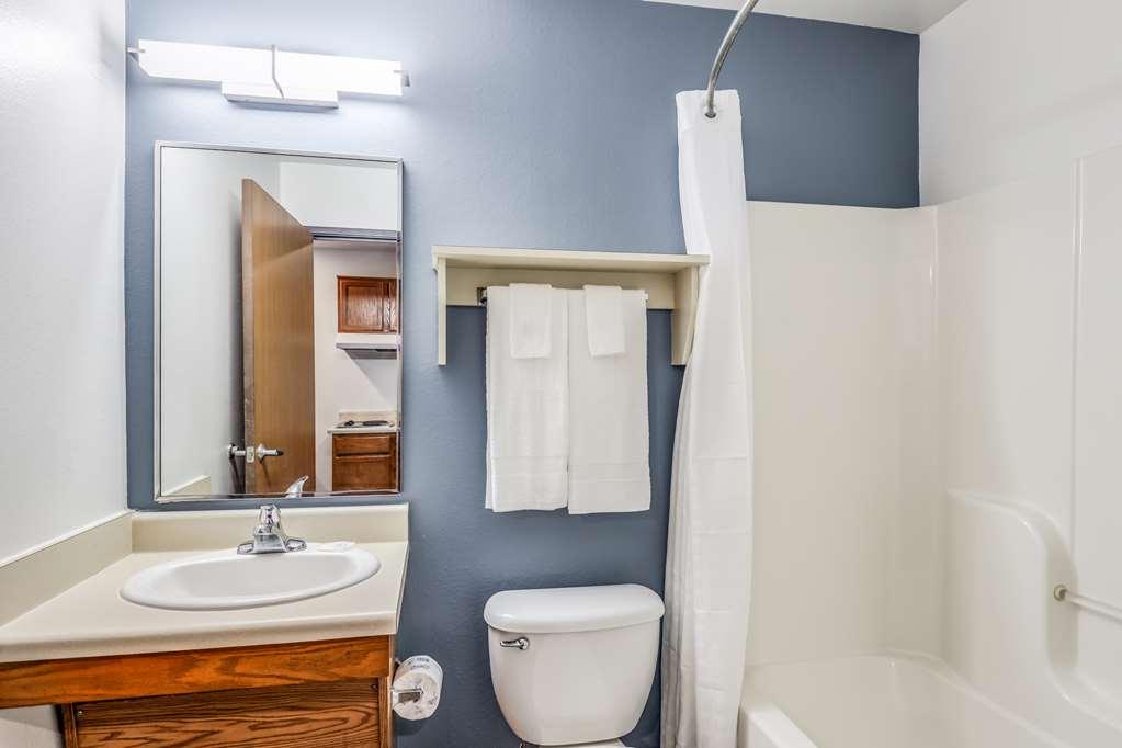 Extended Stay America Select Suites - Tallahassee - East Экстерьер фото